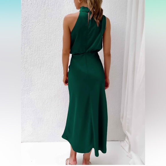 LAST CALL - Formal Dress - Picture 2 of 4